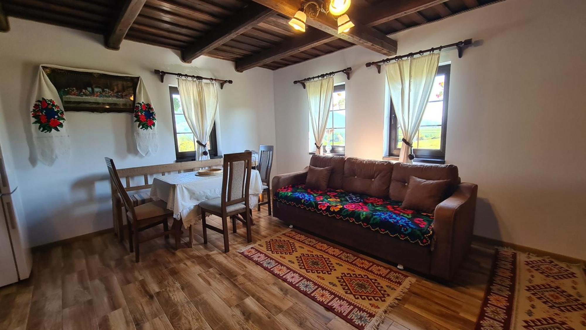 Villa Casa Bunicilor Din Oncesti Extérieur photo