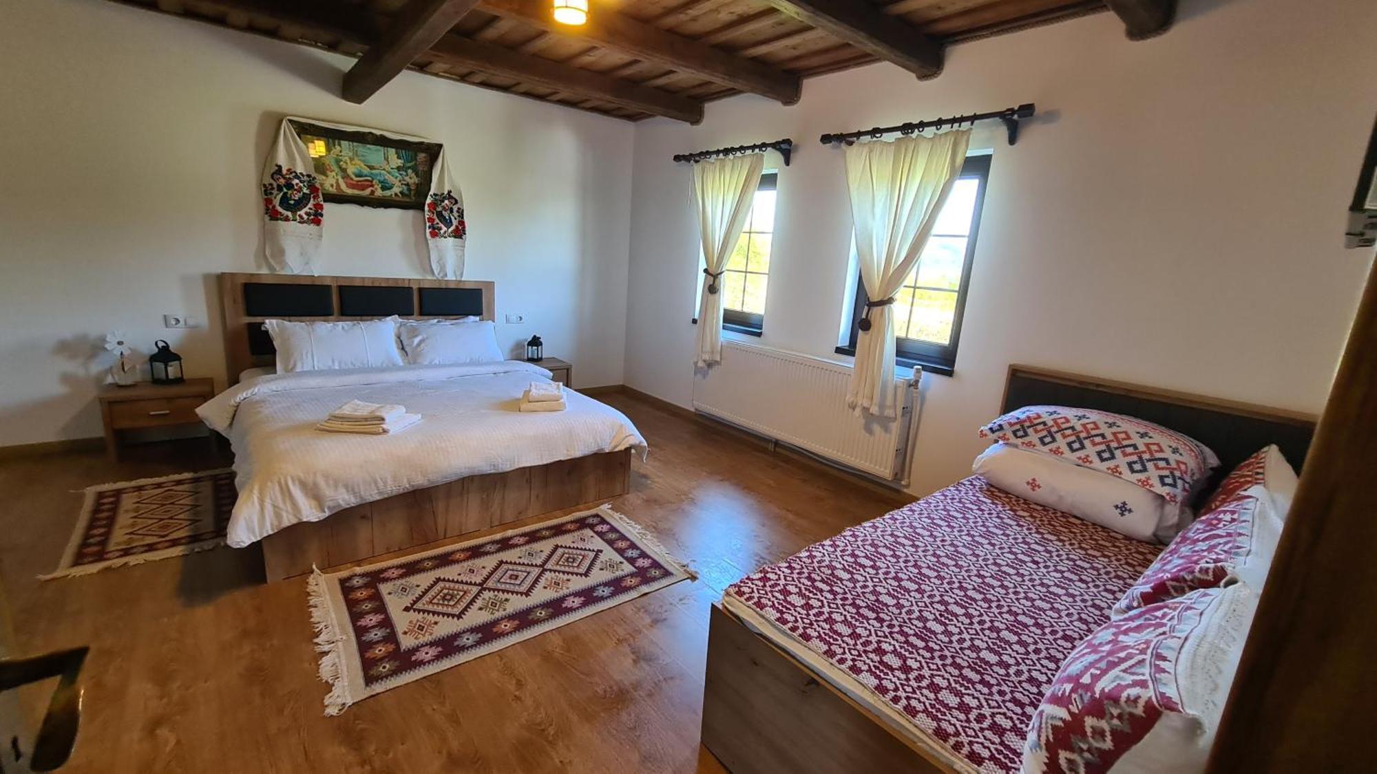 Villa Casa Bunicilor Din Oncesti Extérieur photo